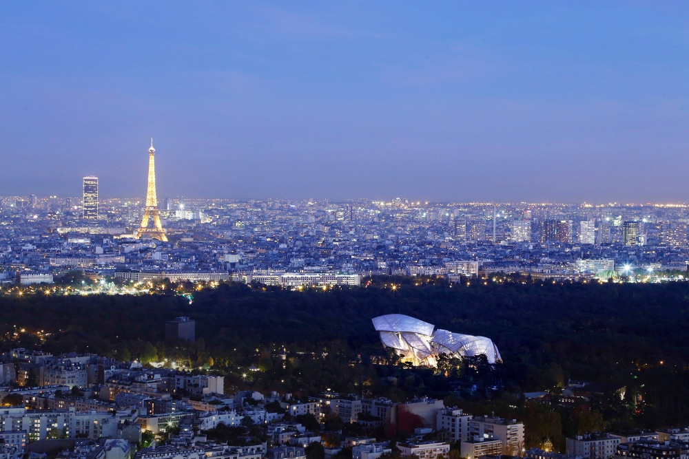 Panorama dari lingkungan sekitar Fondation Louis Vuitton / L’Observatoire International / Archdaily
